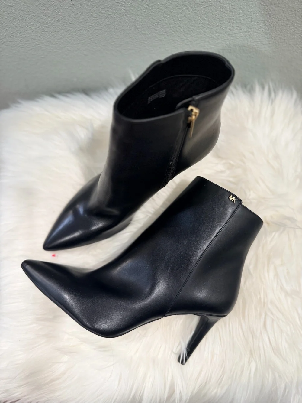 Michael Kors Dorothy Flex Mid Bootie Black Leather